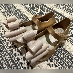 Mini Melissa Gold and Cream Kids Dress Shoes